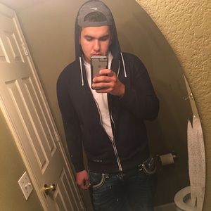 Meet your Posher, Roberto